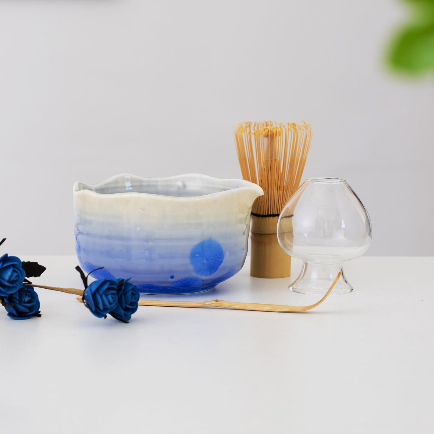 Gradient Glaze Ceramic Matcha Set with Bowl and Chasen Holder