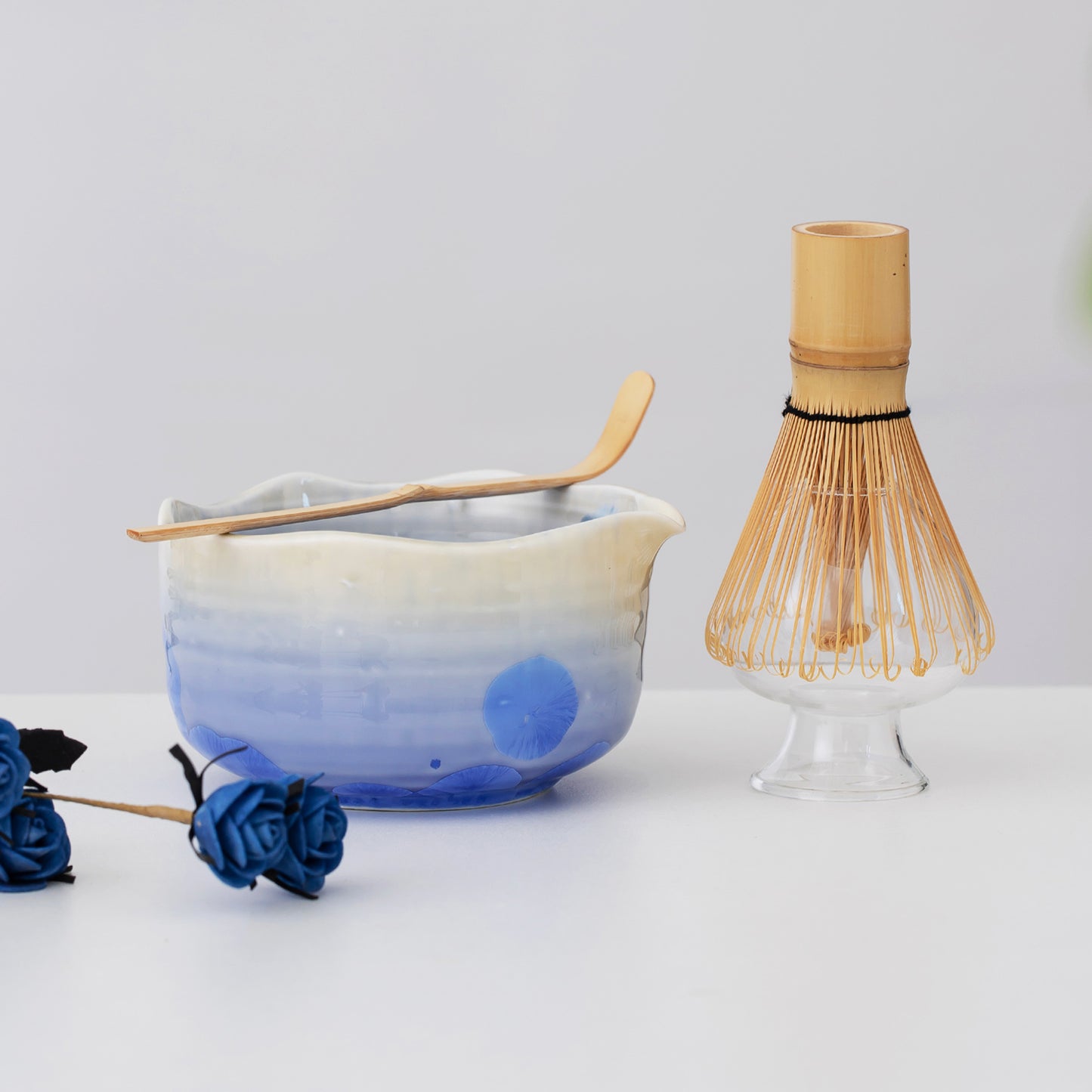 Gradient Glaze Ceramic Matcha Set with Bowl and Chasen Holder