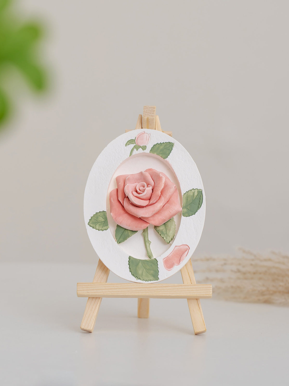 Handmade 3d Roses Plaster Flower Table Decor product photo 2