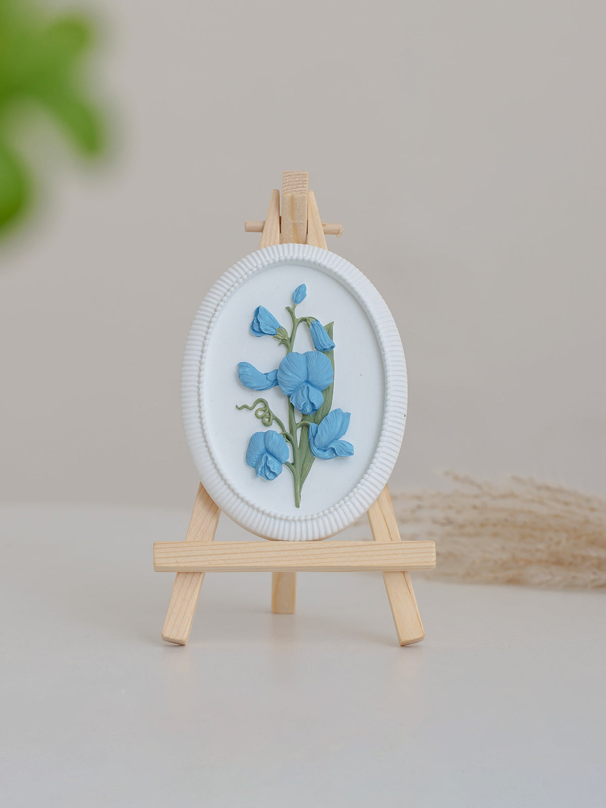 Baby'S Breath and Iris Plaster Art Sculpture Painting Original 3d Floral Art Tab product photo 5