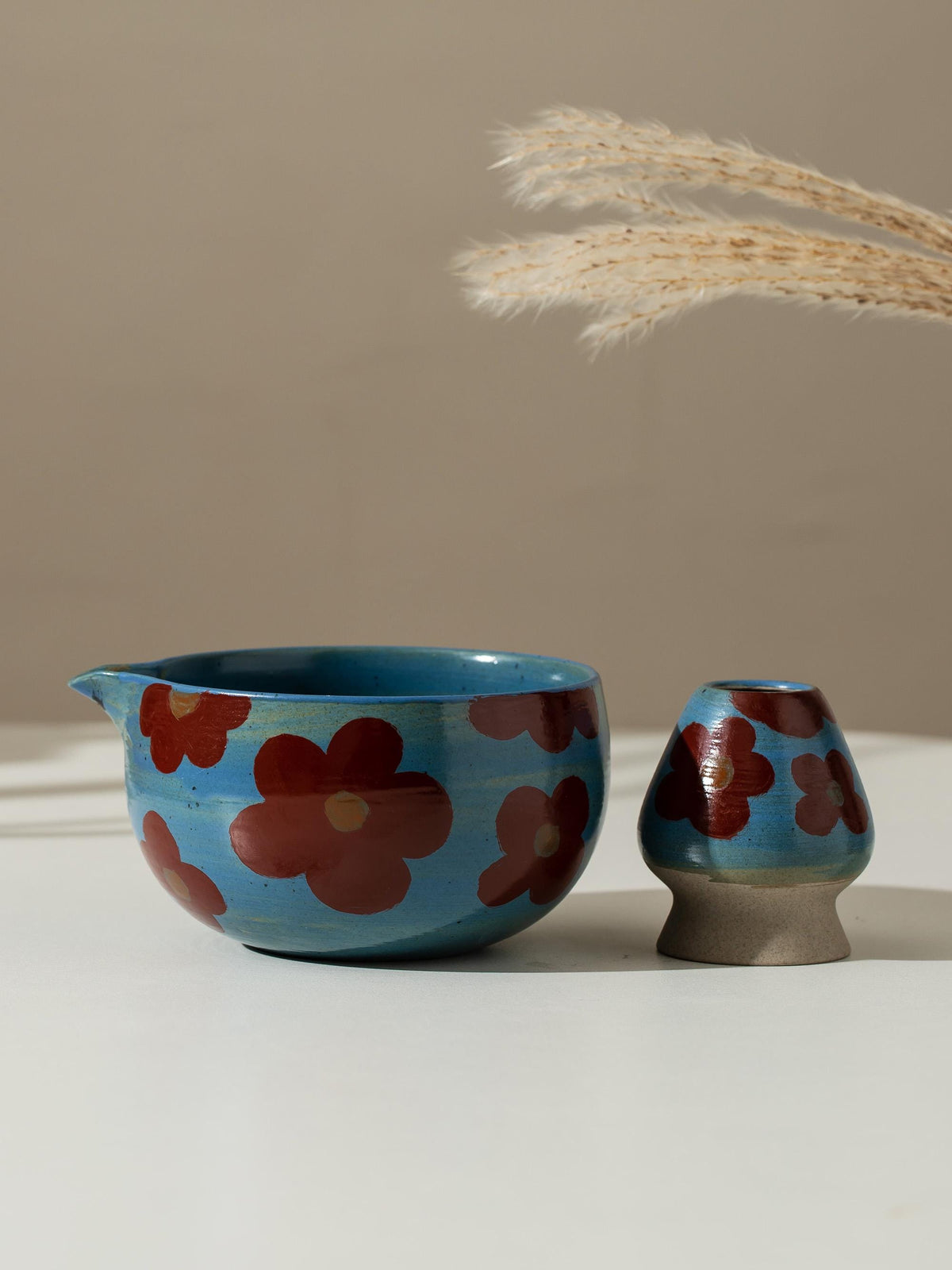 Hand Painted Red Camellia Matcha Bowl Set product photo 5