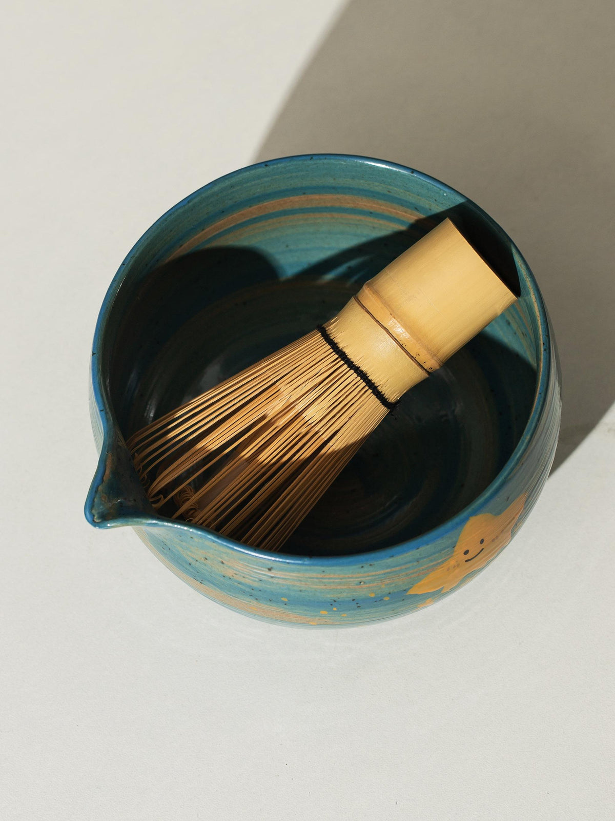 Hand Painted Cute Stars River Matcha Bowl Set product photo 5