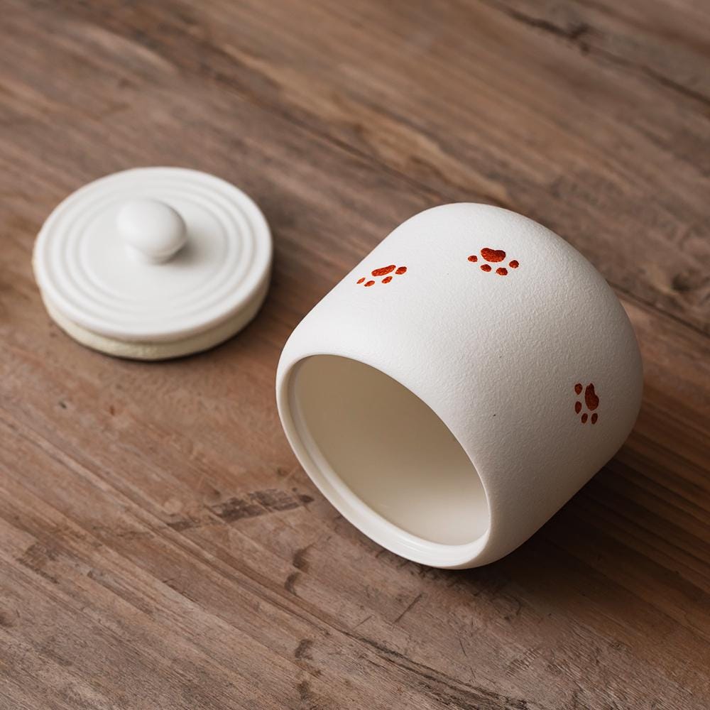 Paw Cat Memorial Urn product photo 3