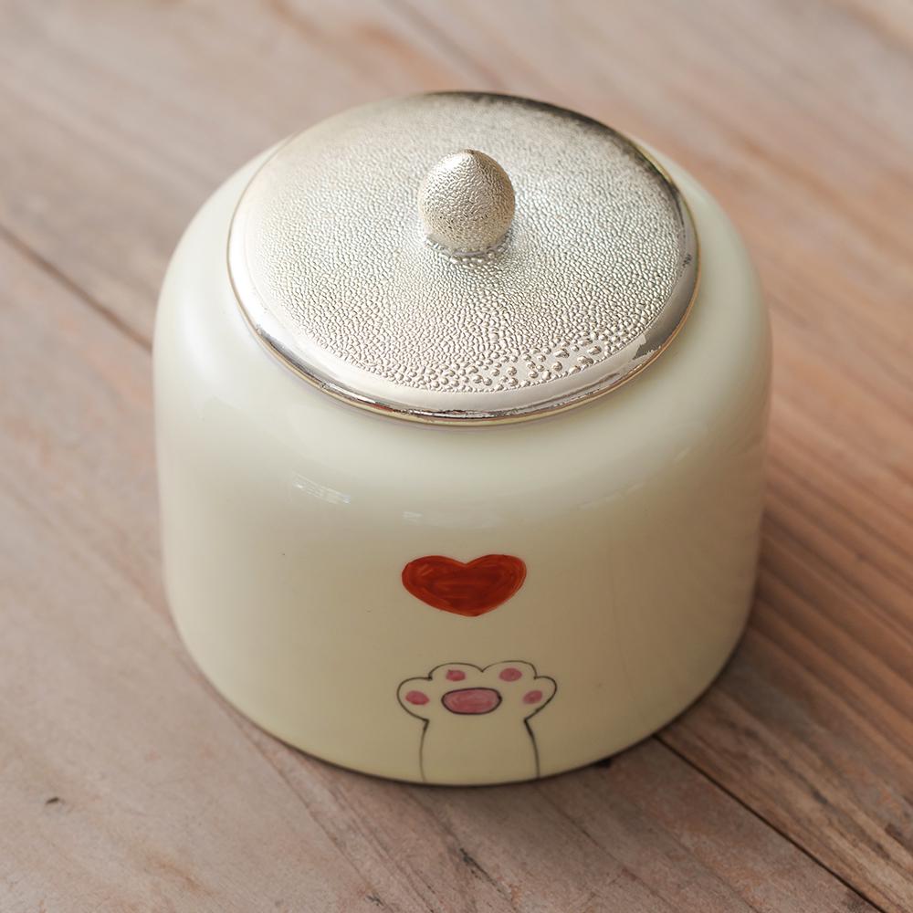 Paws and Love Heart Cat Memorial Urn product photo 1