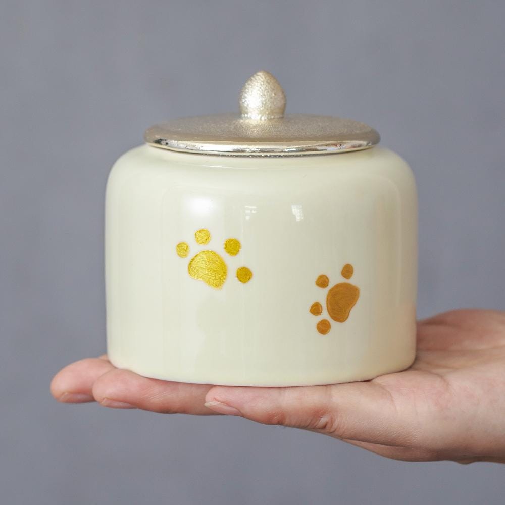 Pet Memorial Urn product photo 1