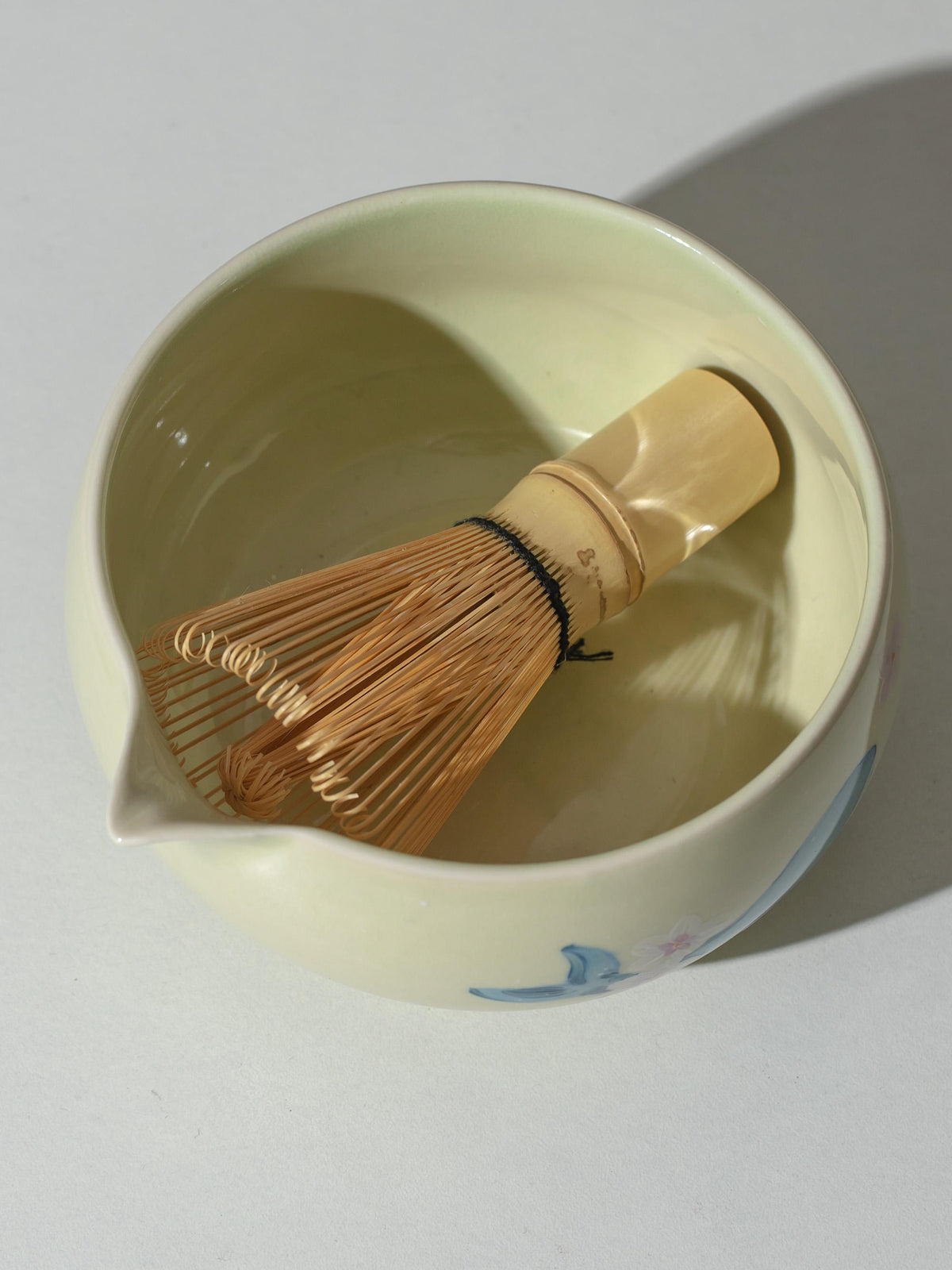 Hand Painted Whale Cherry Blossom Matcha Bowl Set product photo 5