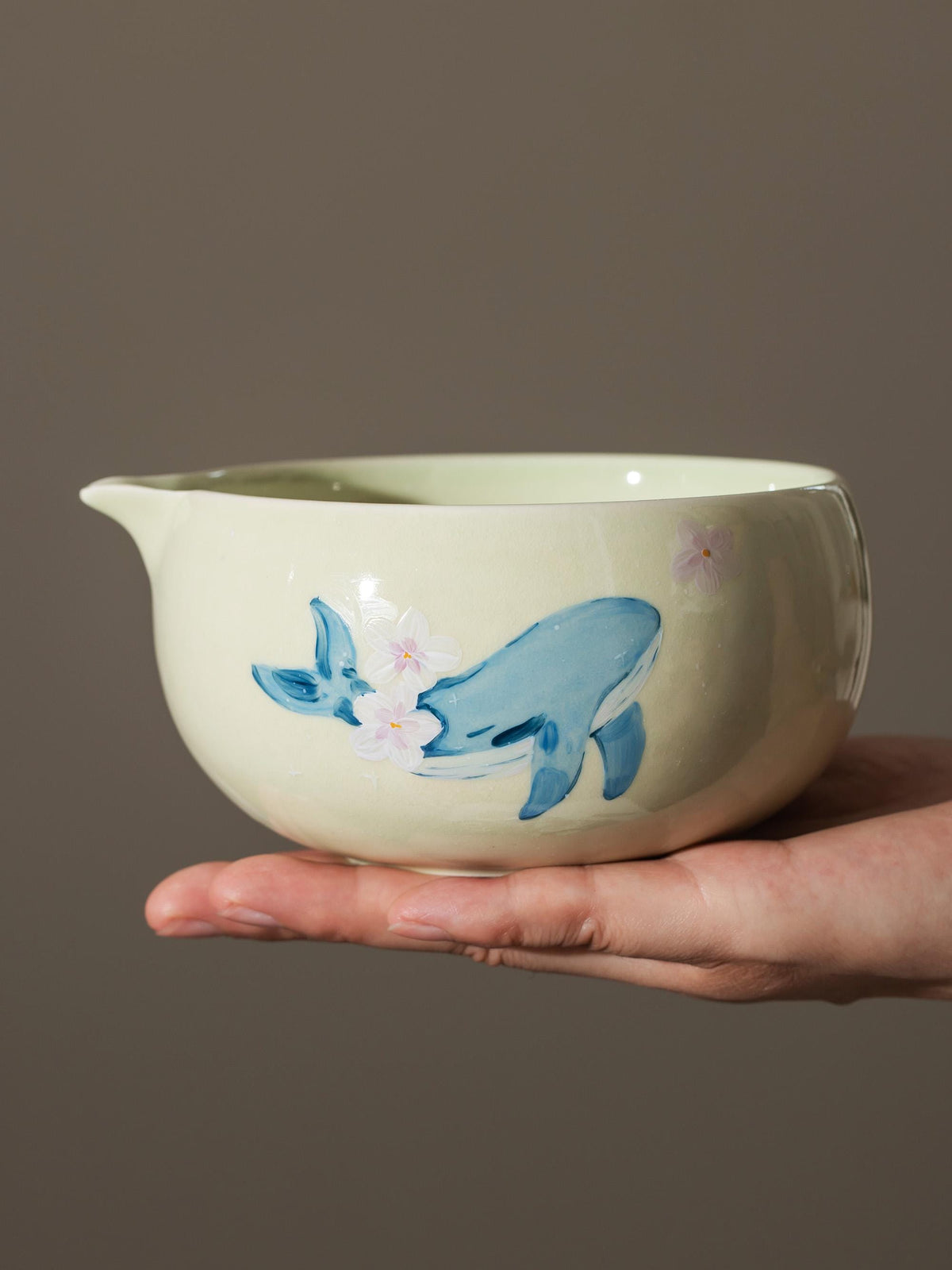 Hand Painted Whale Cherry Blossom Matcha Bowl Set product photo 2
