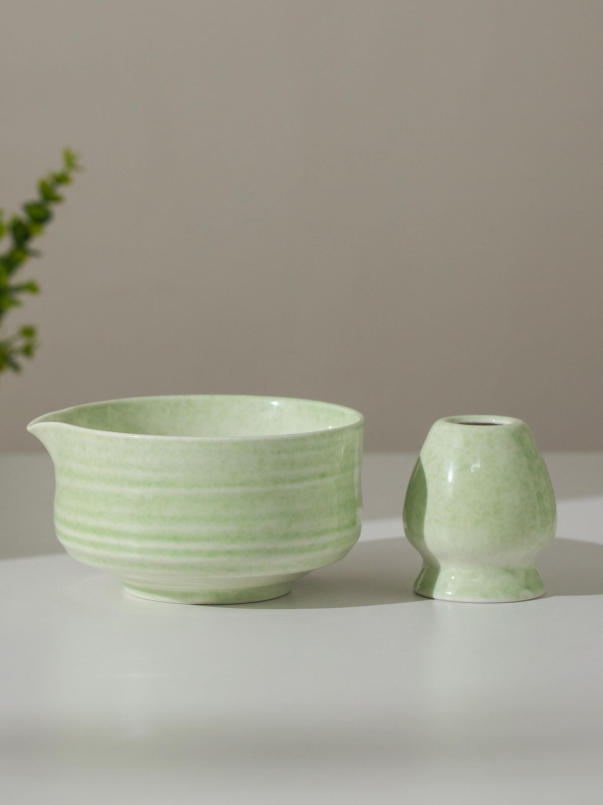 Light Green Spots Matcha Bowl Set product photo 5