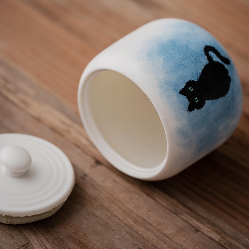 Black Cat Cat Memorial Urn product photo 4