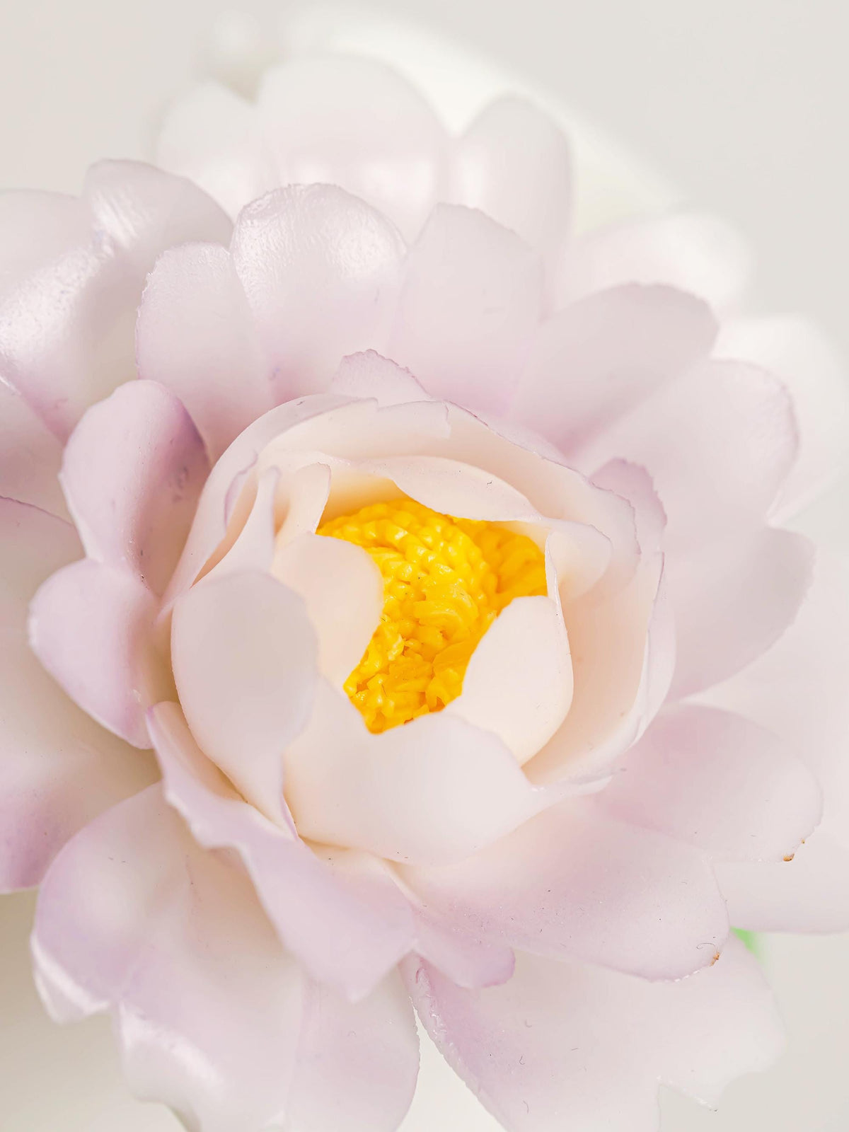 Handmade Blush Flower Ceramic Bud Vase(No Flowers)– Soft Purple Floral Mini Vase product photo 3