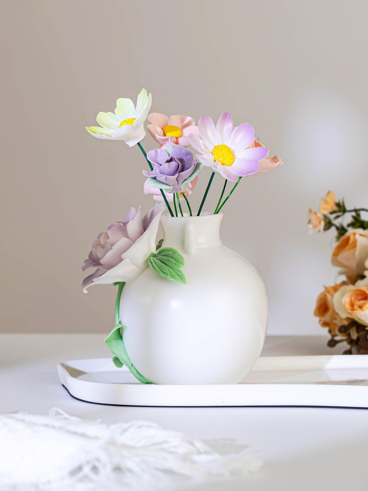 Handmade Blush Flower Ceramic Bud Vase(No Flowers)– Soft Purple Floral Mini Vase product photo 1