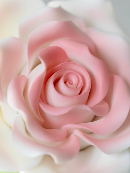 Ceramic Pink Rose Bouquet product photo 6