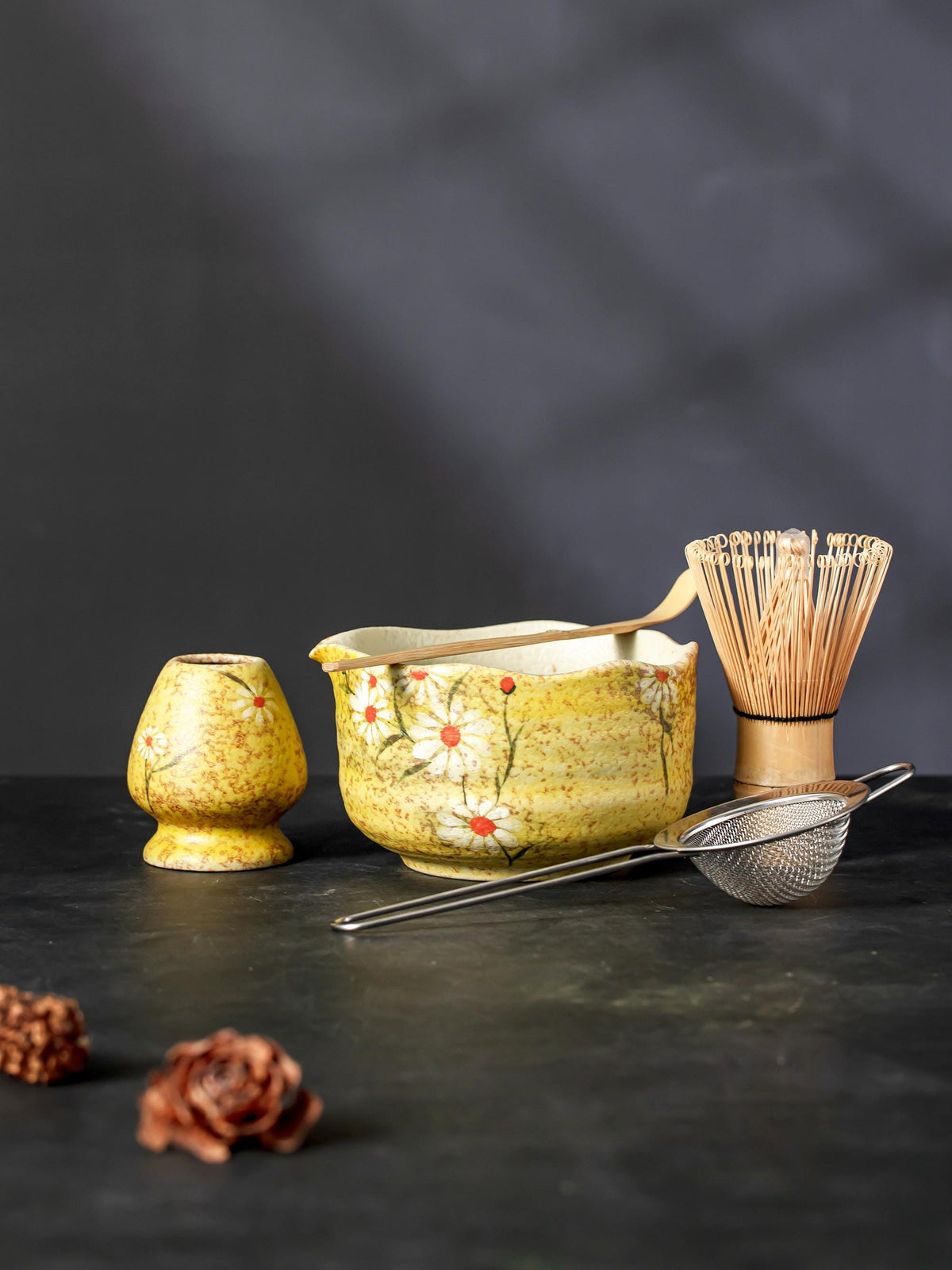 Hand-Painted Daisy Matcha Bowl Set product photo 4