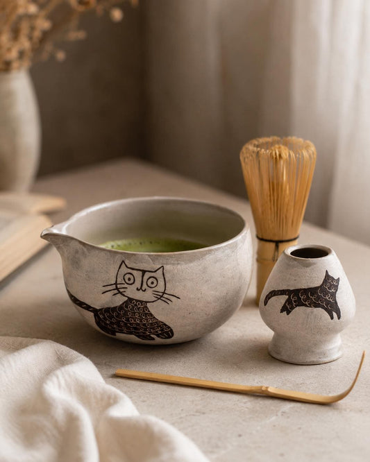 Hand Carved Cat Matcha Bowl Set product photo 1