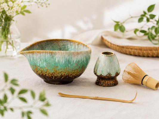 Green Drip Glaze Matcha Bowl Set product photo 1