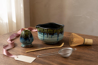 Moss Blue Wavy Flower Rim Matcha Bowl Set product photo 7