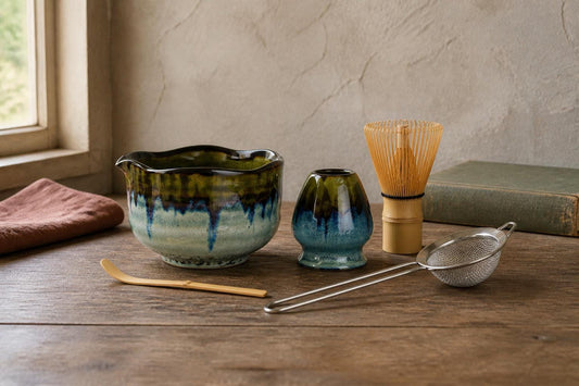 Moss Blue Wavy Flower Rim Matcha Bowl Set product photo 1
