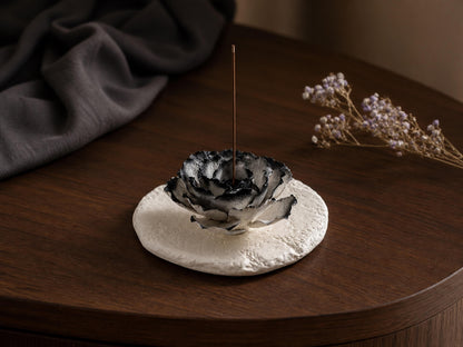 Handcrafted Black Gradient Peony Ceramic Flower Sculpture product photo 5