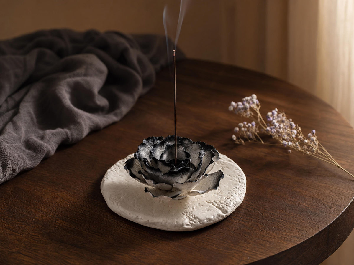Handcrafted Black Gradient Peony Ceramic Flower Sculpture product photo 4