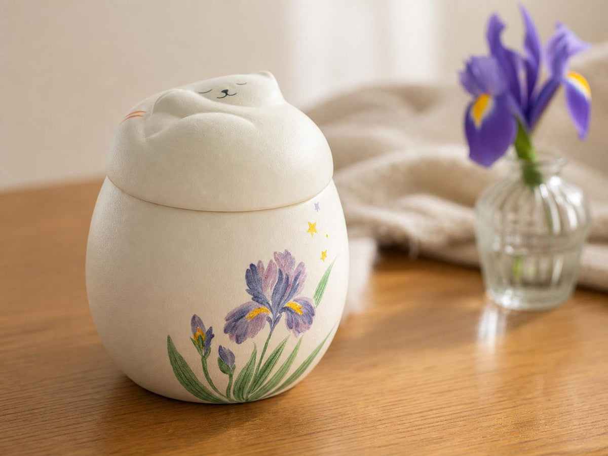 Flower Cat Memorial Urn product photo 6
