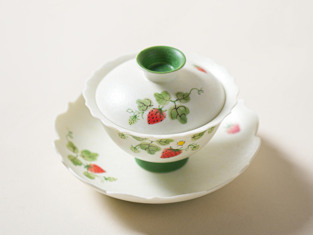 Strawberry Garden Tea Set product photo 4