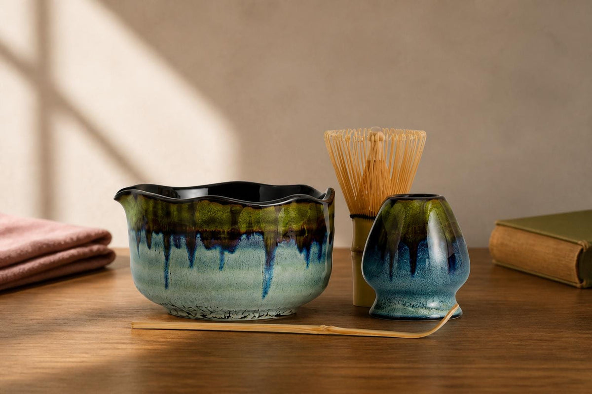 Moss Blue Wavy Flower Rim Matcha Bowl Set product photo 2