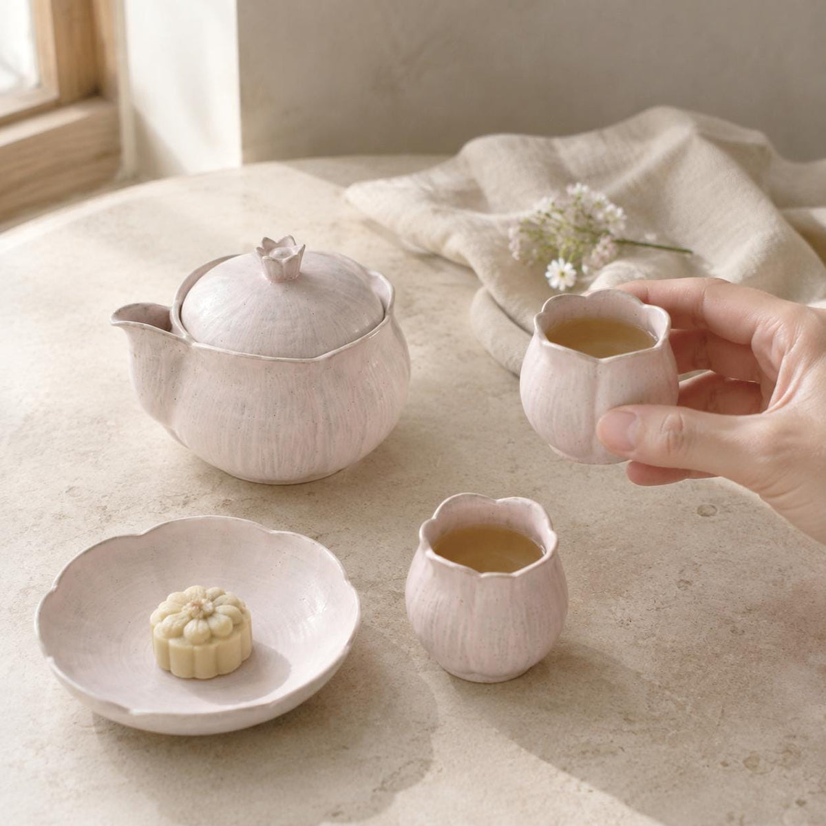 Pink Tulip Ceramic Coffee Mug product photo 4