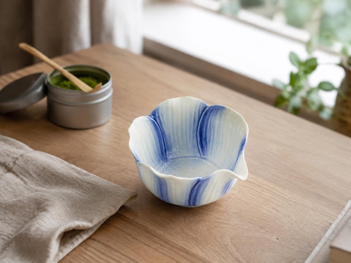 Blue White Matcha Bowl Set product photo 2