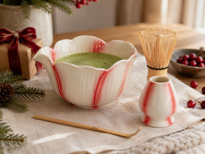Red Striped Petal Matcha Bowl Set product photo 6