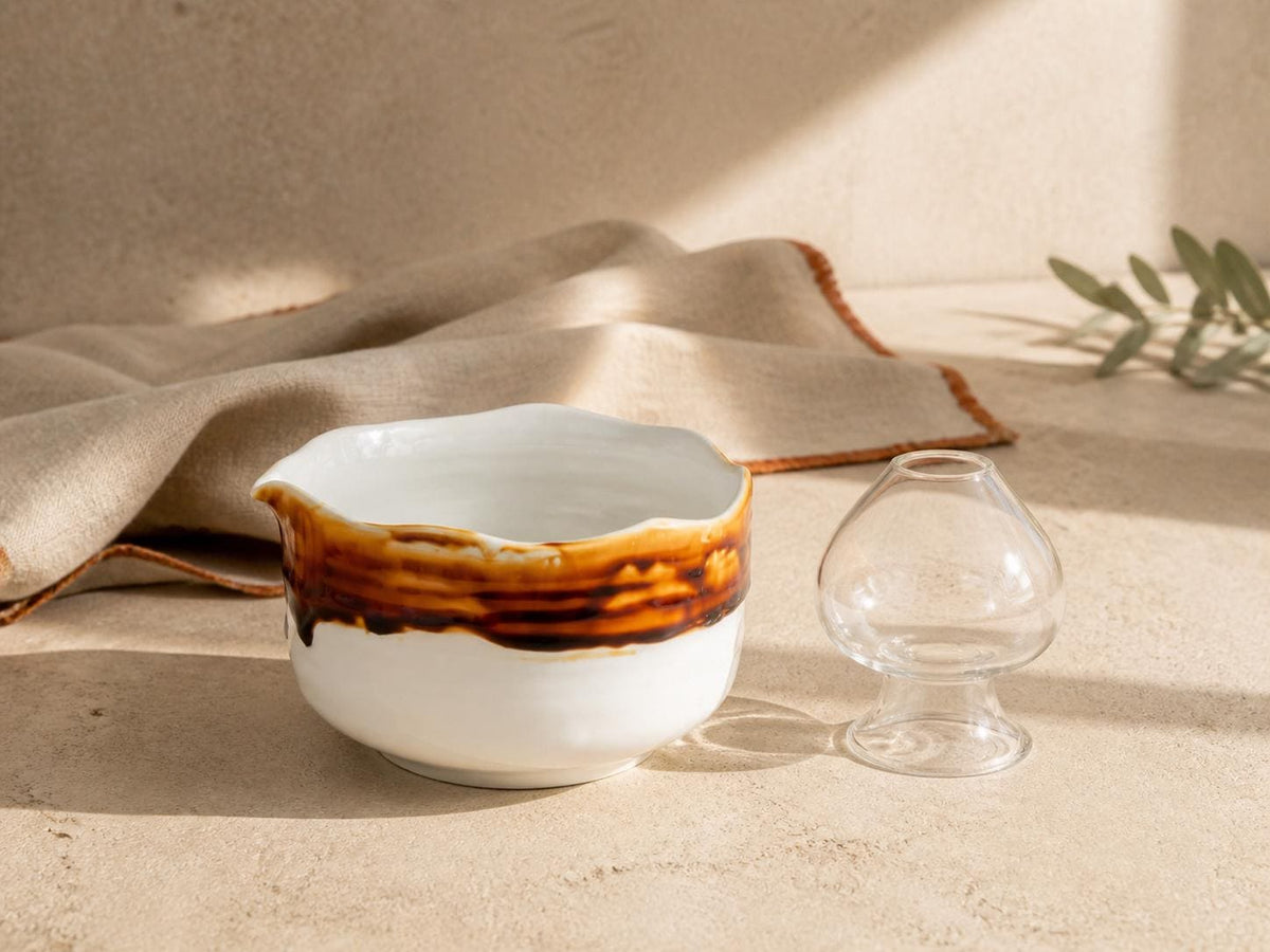 Amber Brown Wavy Rim Matcha Bowl Set product photo 1